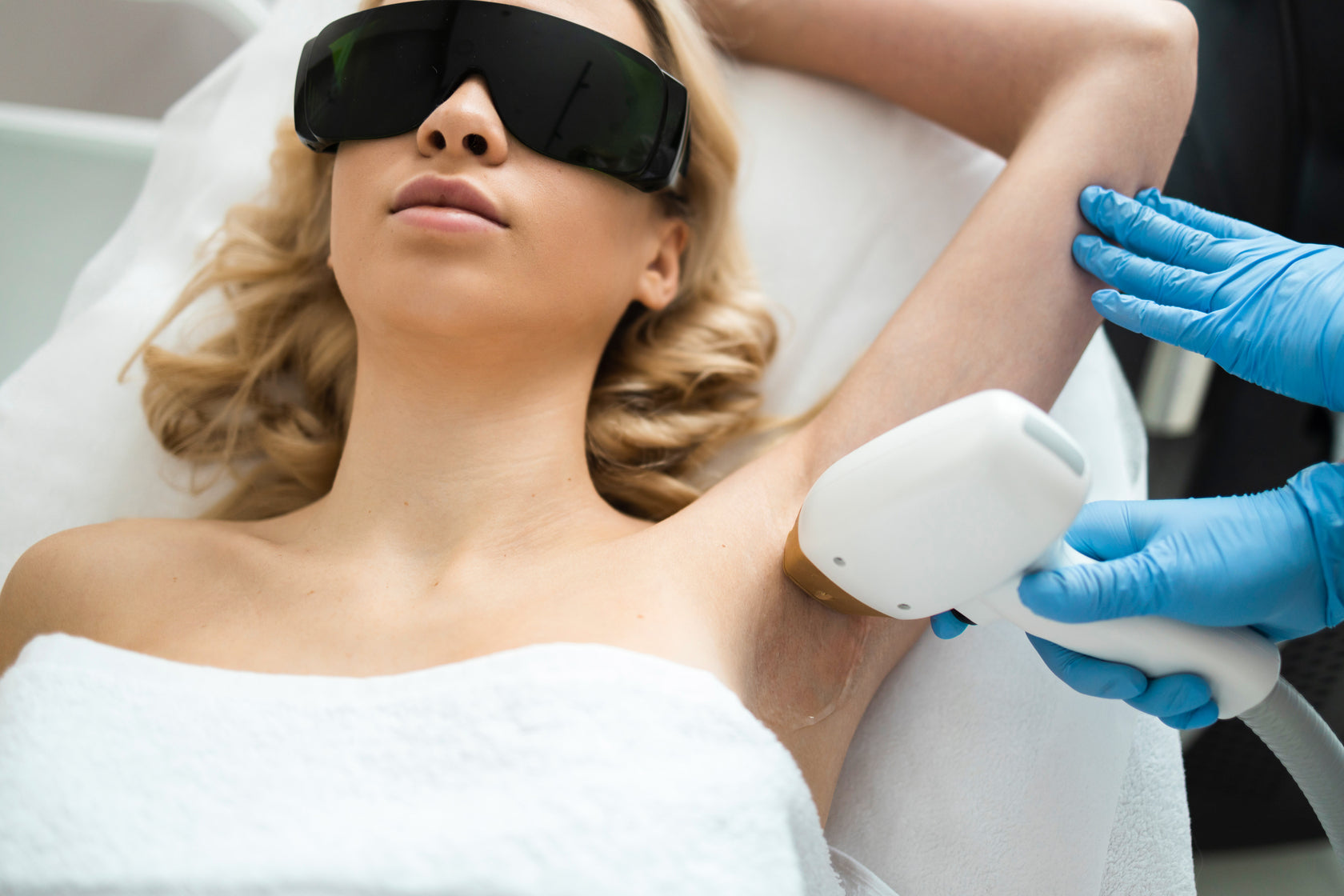 IPL (Intense Pulsed Light)